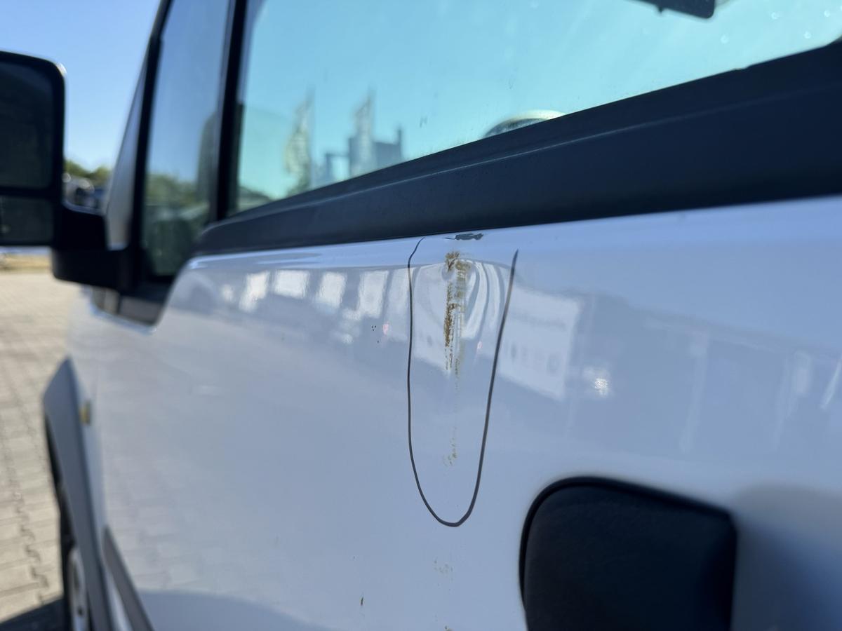 Ford Transit Connect original T&uuml;r vorn links Frost Wei&szlig; Rohbau Bj.2011